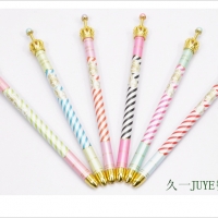 Kings Queens Crown Novelty Ballpoint Gel Pens Cute Funky School Supply Party Gift Bag Fillers