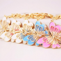 White Pink Blue Butterfly Crystal Diamante Bag Charms Handbag Keyrings Pendant