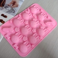Bunny Rabbits Carrots Pink Silicone Mould Chocolate Fondant Jelly Ice Cube Mold